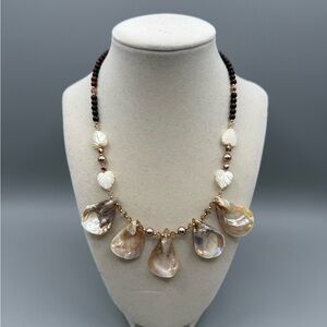 Mother of pearl necklace